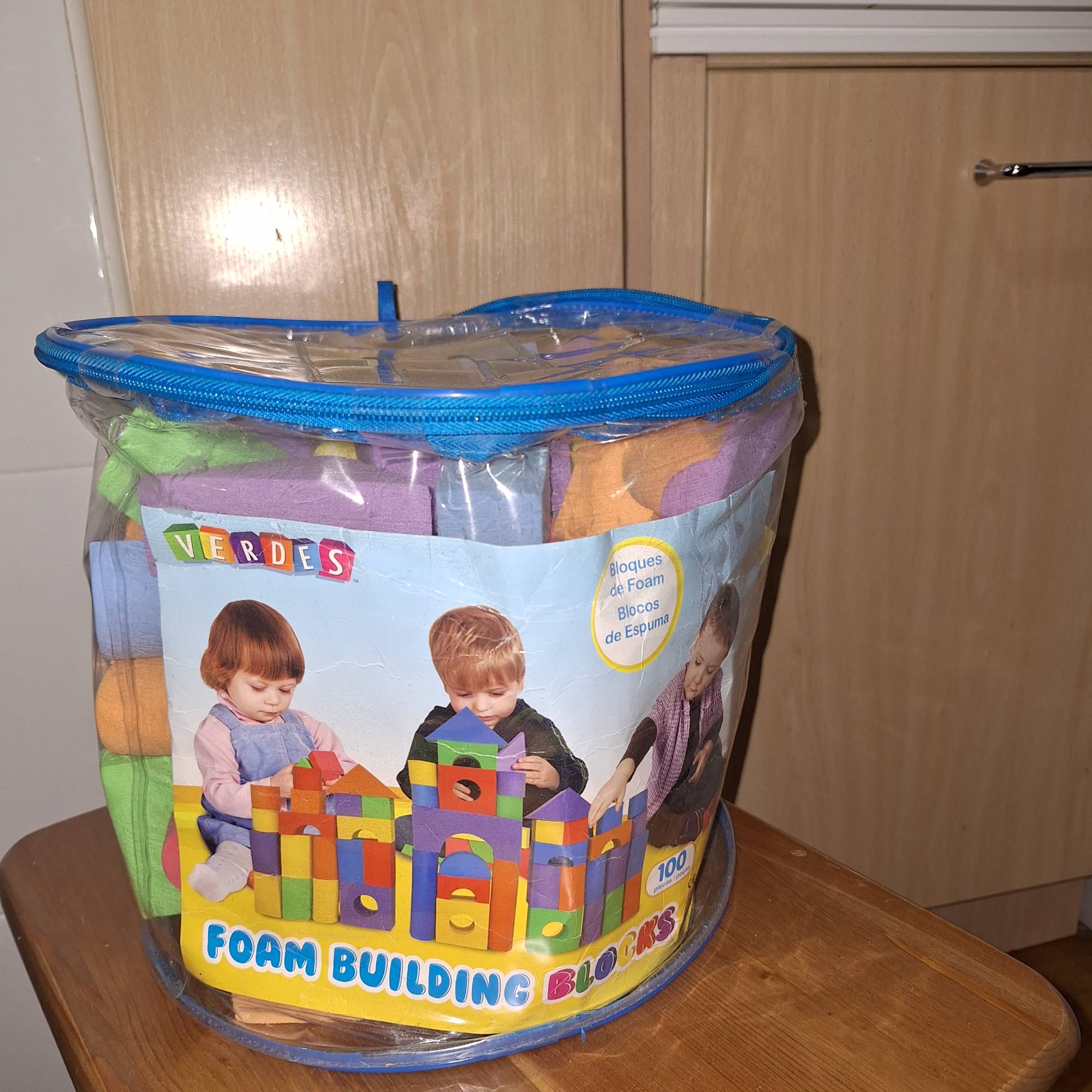 Construcción goma eva bebe