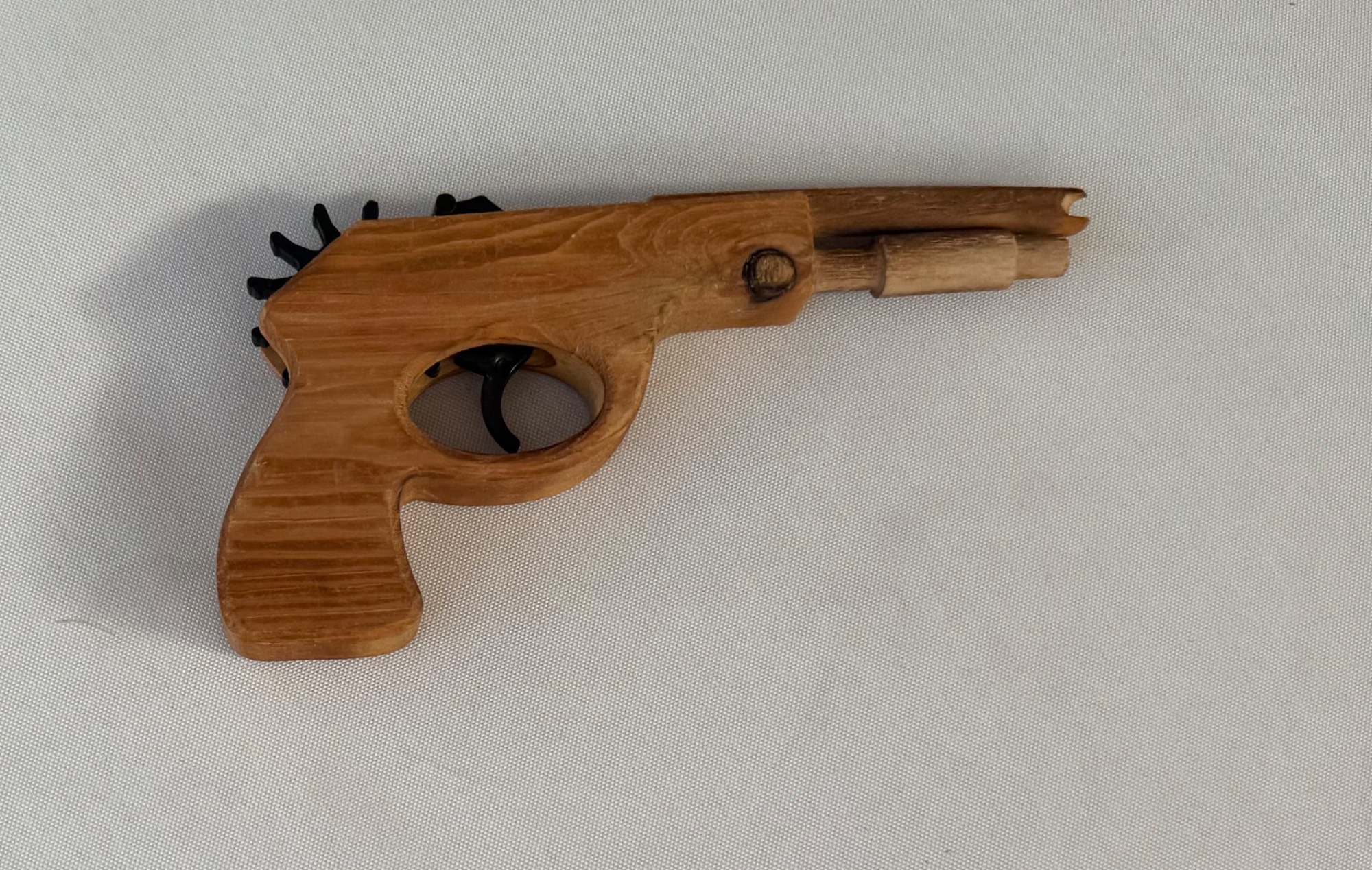 Pistola madera 